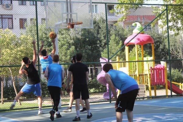 SOKAK BASKETBOL TURNUVAMIZDA FİNAL fotoğraf 2