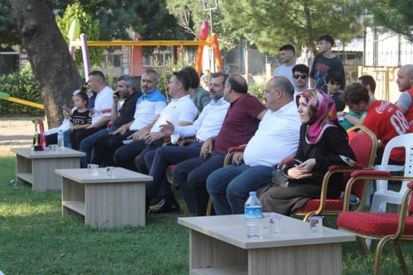 SOKAK BASKETBOL TURNUVAMIZDA FİNAL fotoğraf 7
