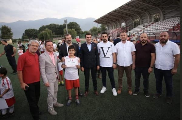 GELECEĞİN FUTBOL YILDIZLARI MEZUN OLDULAR fotoğraf 6