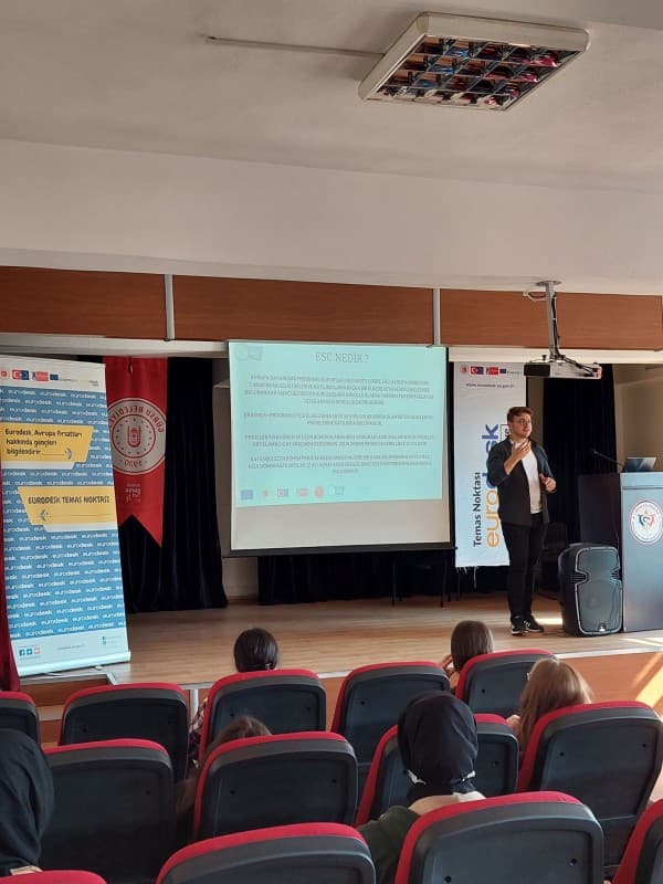 AB PROJELERİ BİLGİLENDİRME TANITIMI fotoğraf 3