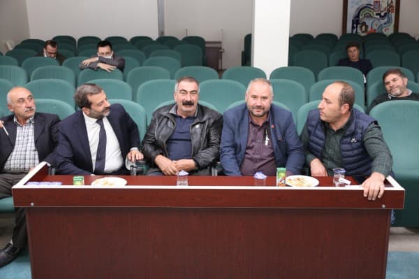 GÜRSULU MUHTARLAR KAÇAK YAPILAŞMAYLA İLGİLİ BİLGİLENDİRİLDİ fotoğraf 5