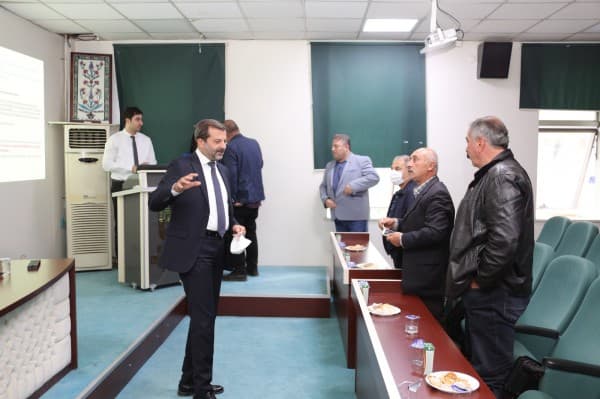 GÜRSULU MUHTARLAR KAÇAK YAPILAŞMAYLA İLGİLİ BİLGİLENDİRİLDİ fotoğraf 8