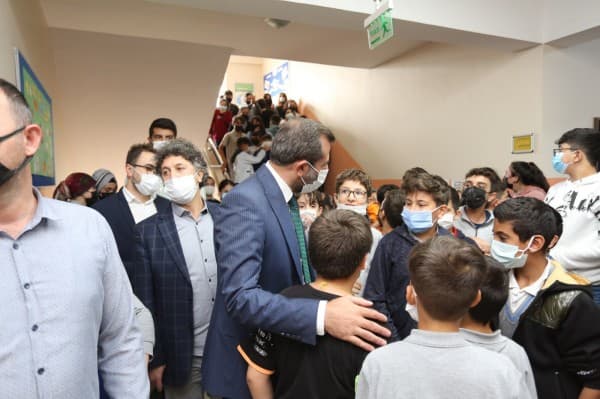 OKULLARIMIZA SPOR ALANINDA DESTEKLERİMİZ fotoğraf 2