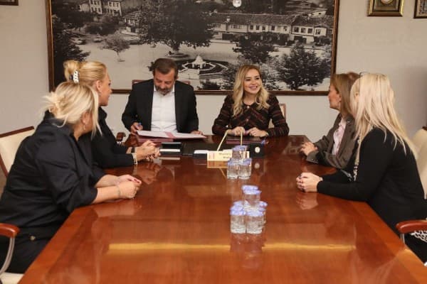 Bursa Sağlık ve Eğitim Gönüllüleri Derneği’yle iş birliği fotoğraf 3