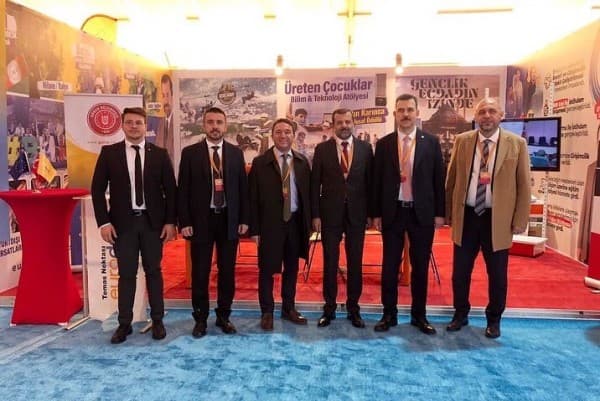GENÇLER BİZE ENERJİ VERİYOR. fotoğraf 5