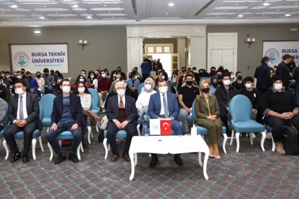 GENÇ GİRİŞİMCİLERİN PROJELERİ ÖDÜLLENDİRİLECEK fotoğraf 3
