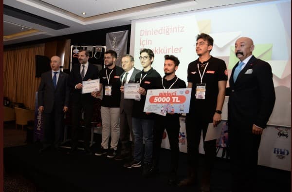 GELECEĞİN GİRİŞİMCİLERİ ÖDÜLLERİNİ BAKAN SOYLU’DAN ALDI fotoğraf 6