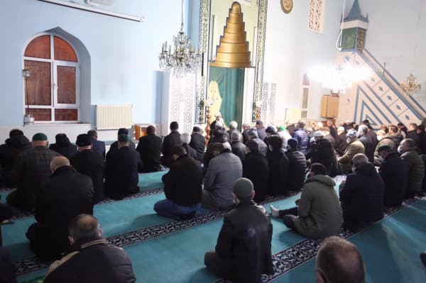 ’SABAH NAMAZINDA AİLECEK CAMİDE MİLLETÇE DUADAYIZ’ PROGRAMI fotoğraf 1