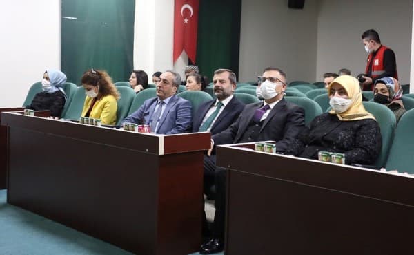 KADIN GİRİŞİMCİLER SERTİFİKALARINI ALDILAR fotoğraf 9