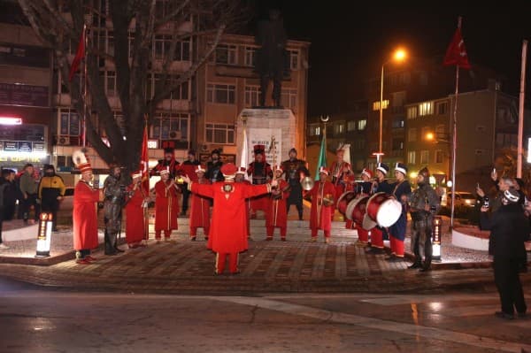 GÜRSU SOKAKLARI MEHTERAN COŞKUSUYLA ISINDI fotoğraf 4