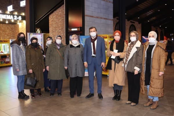 GÜRSULU ŞEHİT YAKINLARI VE GAZİLER EREN BÜLBÜL’ÜN HİKAYESİNİ İZLEDİ fotoğraf 1