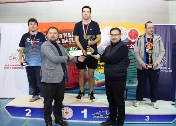 GÜRSU’DA BİREYSEL MASA TENİSİ TURNUVASI fotoğraf 3