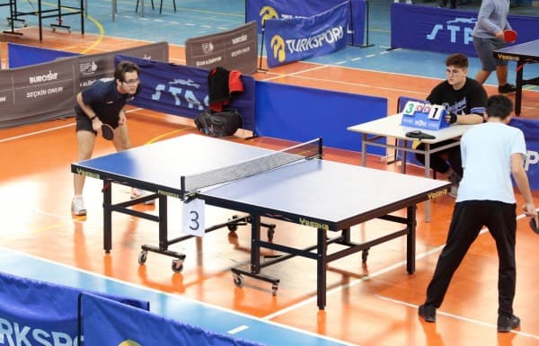 GÜRSU’DA BİREYSEL MASA TENİSİ TURNUVASI fotoğraf 4