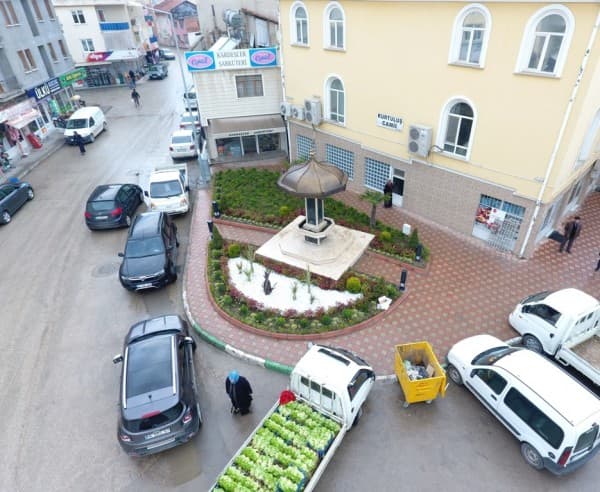 GÜRSU’DA KENT MOBİLYALARI VE YEŞİL BÜTÜNLEŞİYOR fotoğraf 6