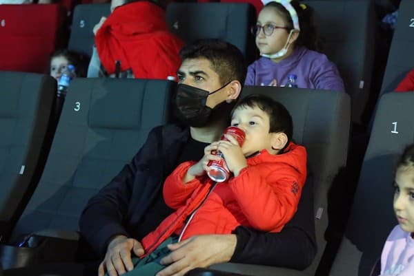 GÜRSULU ÇOCUKLAR ÇİZGİ KARAKTERLERİN MACERALARIYLA ÇEVRE BİLİNCİ KAZANDI fotoğraf 5