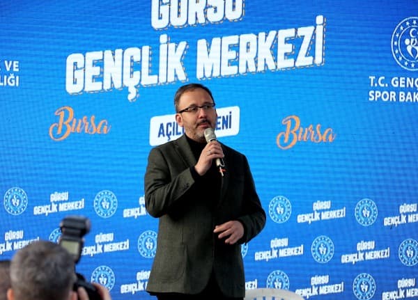 GÜRSU GENÇLİK MERKEZİ’NE COŞKULU AÇILIŞ BAŞKAN MUSTAFA IŞIK: GELECEĞİN GÜRSUSUNU OLUŞTURUYORUZ fotoğraf 6