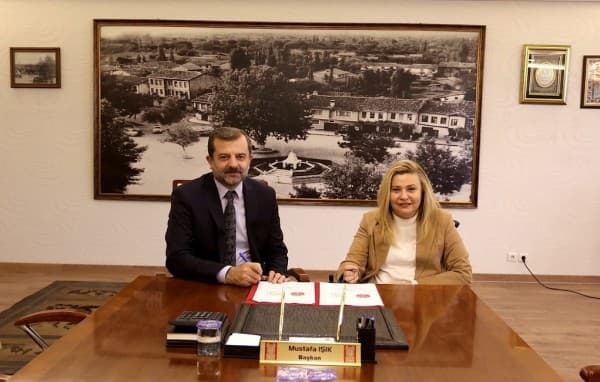 ÜRETKEN GENÇLER İLE GELECEĞİ TASARLAMAK fotoğraf 3