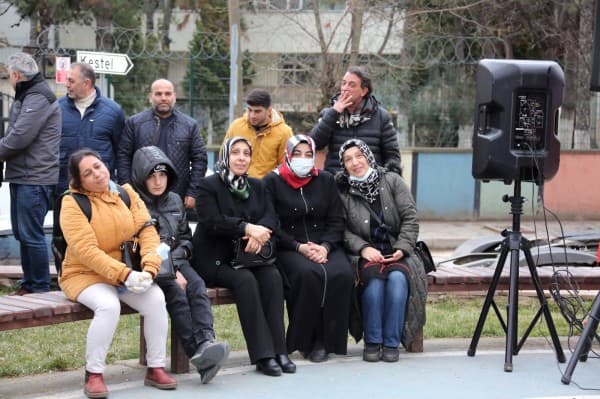 GÜRSULULAR YEŞİLÇAM ŞARKILARIYLA NOSTALJİ YAŞADI fotoğraf 2