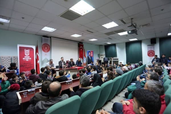 BAŞKAN IŞIK GENÇ SPORCULARI AĞIRLADI fotoğraf 6