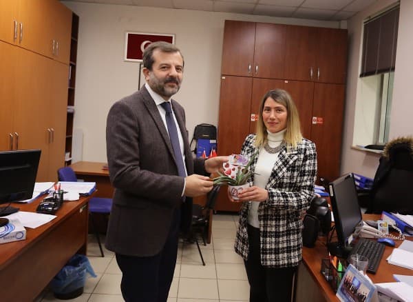 BAŞKAN MUSTAFA IŞIK : “ SEVGİNİN, ŞEFKATİN, HOŞGÖRÜNÜN, EMEĞİN, FEDAKARLIĞIN TİMSALİDİR KADINLAR” fotoğraf 1