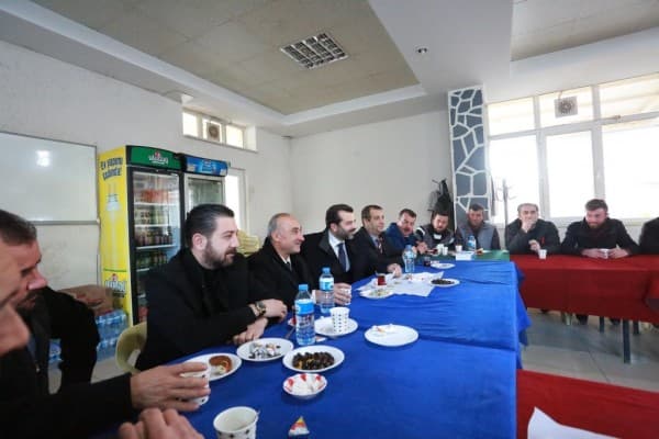 BAŞKAN IŞIK KAZIKLI MAHALLE ESNAFIYLA BULUŞTU fotoğraf 1