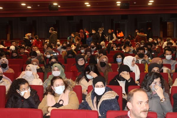 İSTİKLAL YOLU MEHMET AKİF fotoğraf 3
