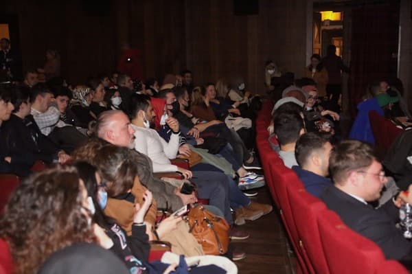 GÜRSU’DA TİYATRO BİR BAŞKA GÜZEL fotoğraf 3