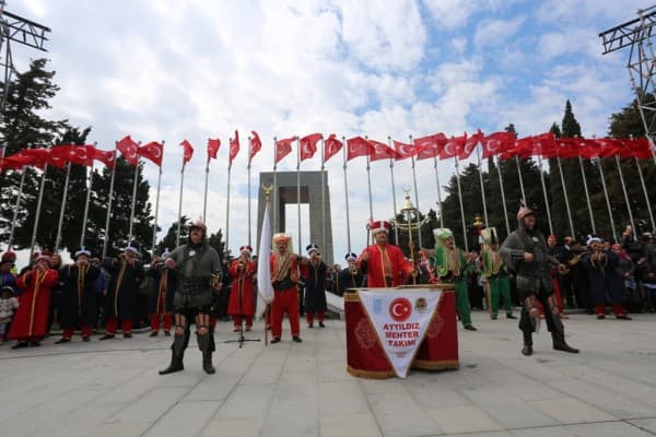 AYYILDIZ MEHTER TAKIMI YENİ MEHTERLERİ EĞİTİYOR fotoğraf 2