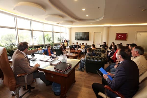 MİNİK ÖĞRENCİLERİMİZİN BELEDİYEMİZE ZİYARETİ fotoğraf 2
