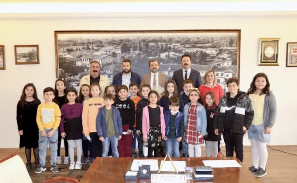 MİNİK ÖĞRENCİLERİMİZİN BELEDİYEMİZE ZİYARETİ fotoğraf 4