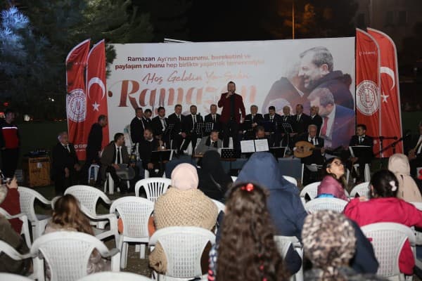 Gürsulular İftar Sonraları Eski Ramazanların Tadını Yaşıyor fotoğraf 1