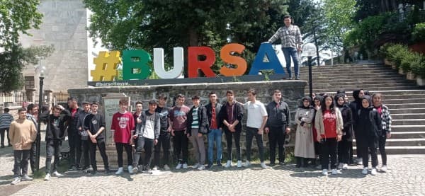 Başkan Mustafa Işık : “Bursa’mızın Köklü Tarihini Gençlerimize Tanıtıyoruz” fotoğraf 4