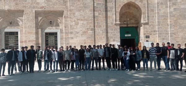 Başkan Mustafa Işık : “Bursa’mızın Köklü Tarihini Gençlerimize Tanıtıyoruz” fotoğraf 7