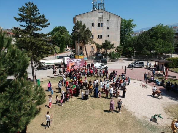 Gürsulu Çocukların Uçurtmalı Bahar Coşkusu fotoğraf 8