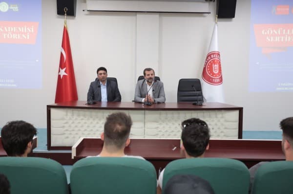 Gürsu Belediyesi Eurodesk Gönüllü Akademisi Öğrencileri Sertifikalarını Aldı fotoğraf 6