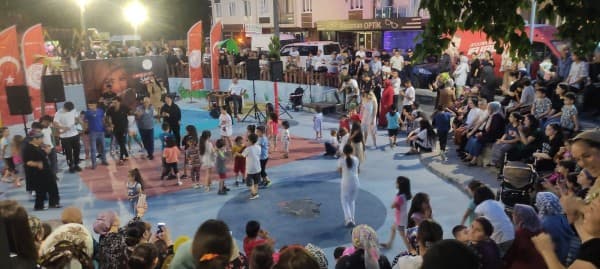 Gürsuluar, Milet Bahçesi’nde Müziğin Ritmiyle Coştu fotoğraf 3