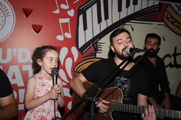 Sokak Konserleriyle Gürsu’da Yaz Coşkusu Yaşanıyor fotoğraf 5