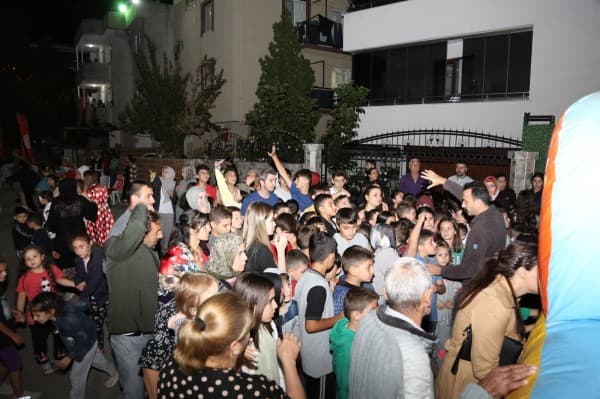 Gürsu’nun Mahalleleri, Konserler Ve Sokak Oyunlarıyla Renkleniyor fotoğraf 2