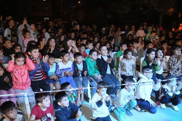 Gürsu’nun Mahalleleri, Konserler Ve Sokak Oyunlarıyla Renkleniyor fotoğraf 6
