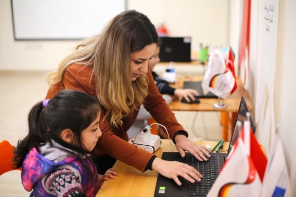 Gürsu Belediyesi’nin Sanayiye Ve İstihdama Katkı Sağlayacak  “Biz Birlikte Güçlüyüz Projesi” Ab’den Hibe Kazandı fotoğraf 1