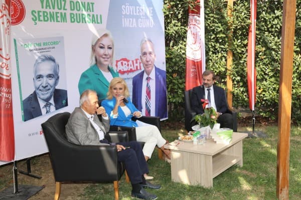 Donat ve Bursalı Gürsu Armut Hasadı Yaptı, “Bizim Elimiz Armut Topluyor” Dedi fotoğraf 7