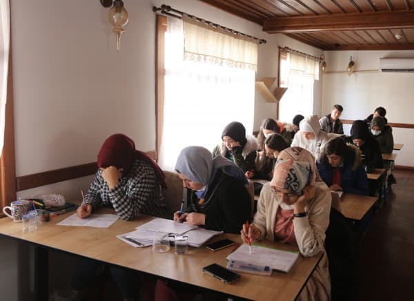 Gürsulu Gençler, Tarihin İzlerinin Sıcaklığında Geleceğe Hazırlanıyor fotoğraf 11