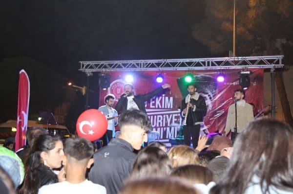 Başkan Mustafa Işık: “Bayramlarımız Birlik Olma Ruhumuzu Tazeleyen Olmazsa Olmazlarımız” fotoğraf 11