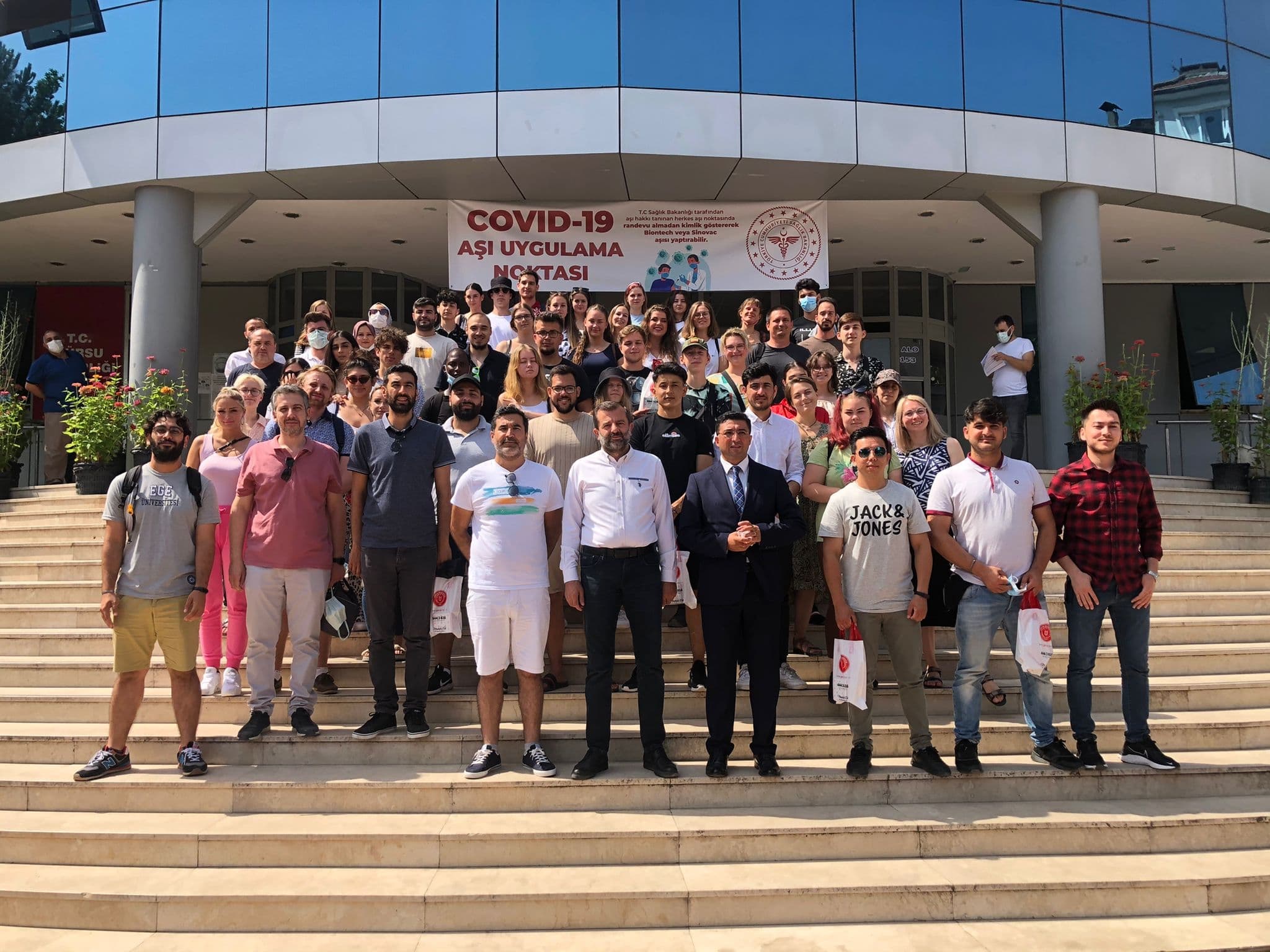 GÜRSU BELEDİYESİ GENÇLERİN GELECEĞİNE UFUKLAR AÇIYOR