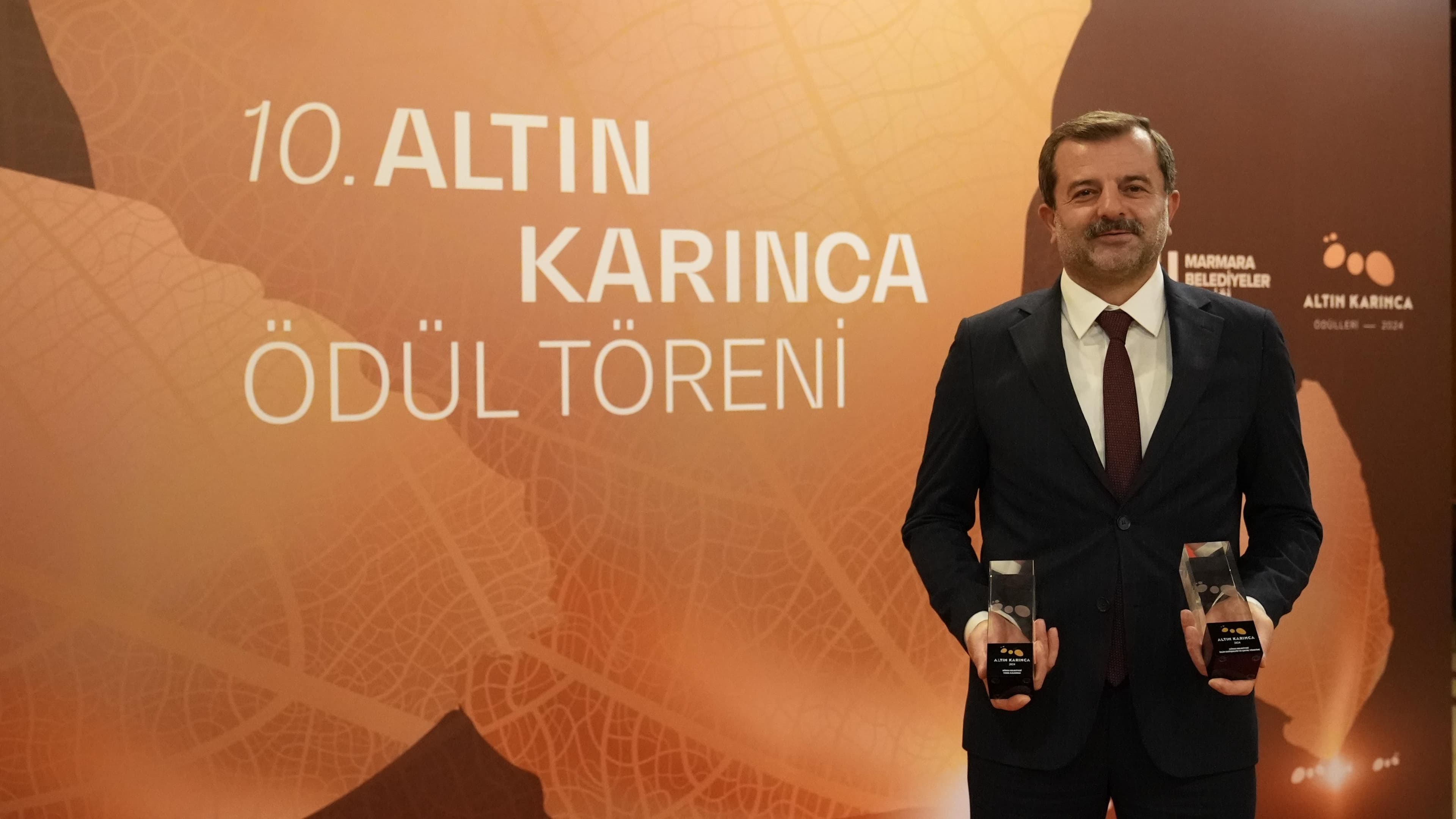 Gürsu Belediyesi’ne Çifte Ödül