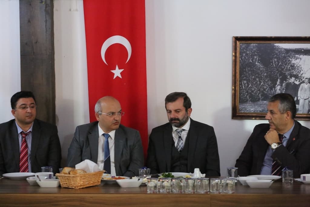 GÜRSU BELEDİYESİ VE İŞKUR, TOPLUM YARARINA GÜÇ BİRLİĞİNDE