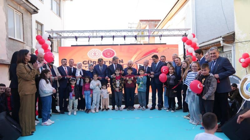 GÜRSU’NUN ÇOCUK KÜTÜPHANESİ AÇILDI