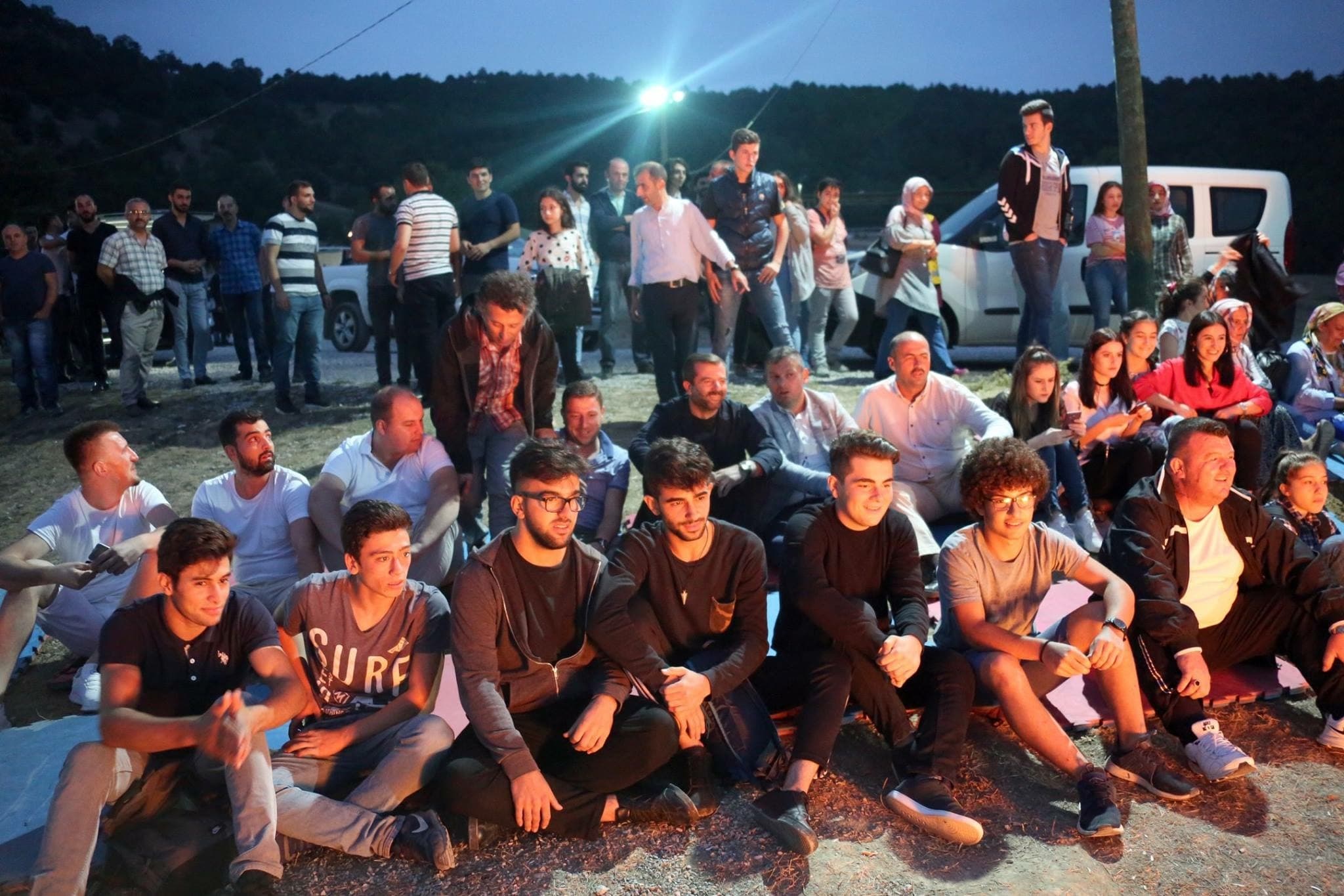 GENÇLERLE GÜRSU’NUN GELECEĞİNE IŞIK TUTULUYOR