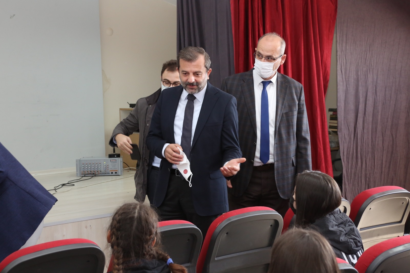 GÜRSULU GENÇLERE KAYGI EĞİTİMİ