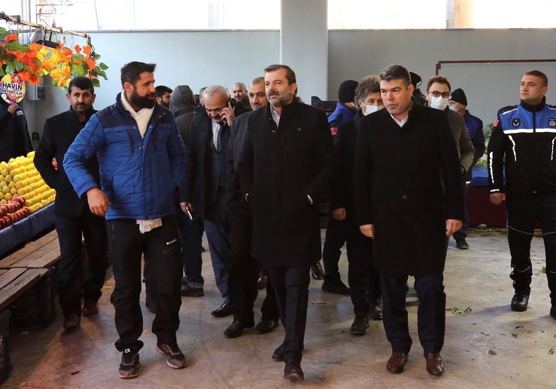 PAZARCILARIMIZA SABAH ZİYARETİ